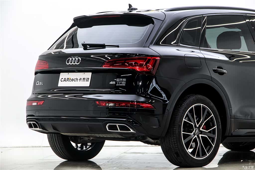 Audi Q5L, 2024 9