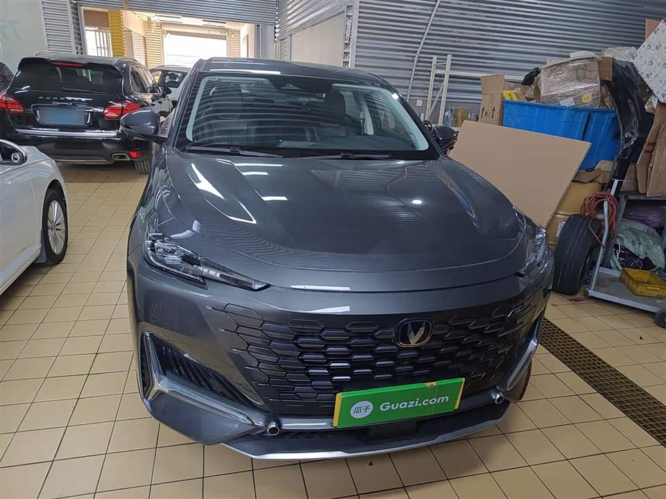 Changan UNI-K Smart iDD