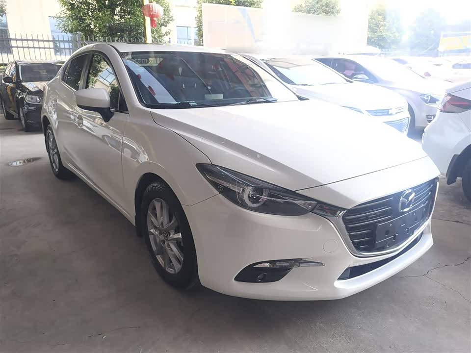 Mazda 3 Angkesaila