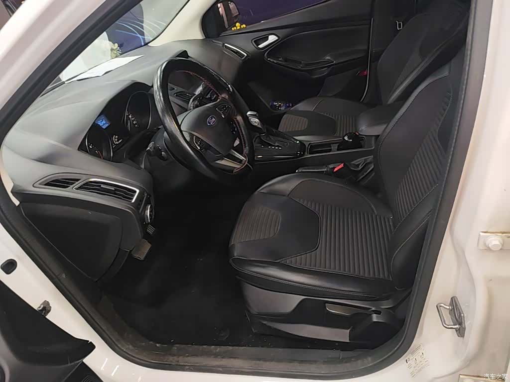 Ford Focus, 2016 15