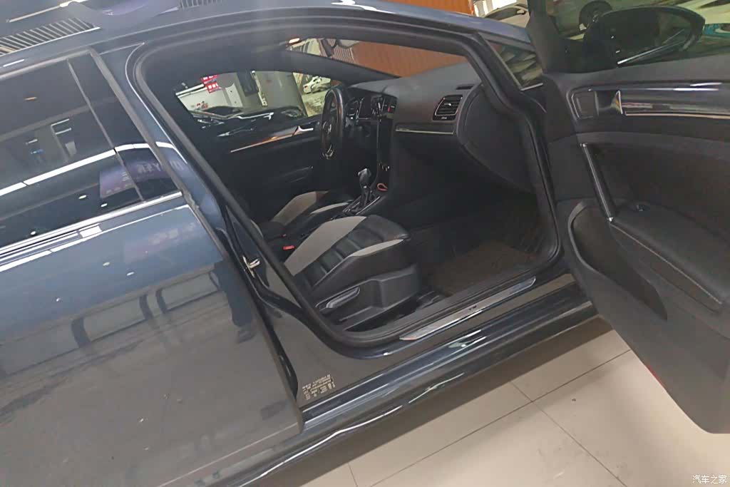 Volkswagen Golf, 2020 8