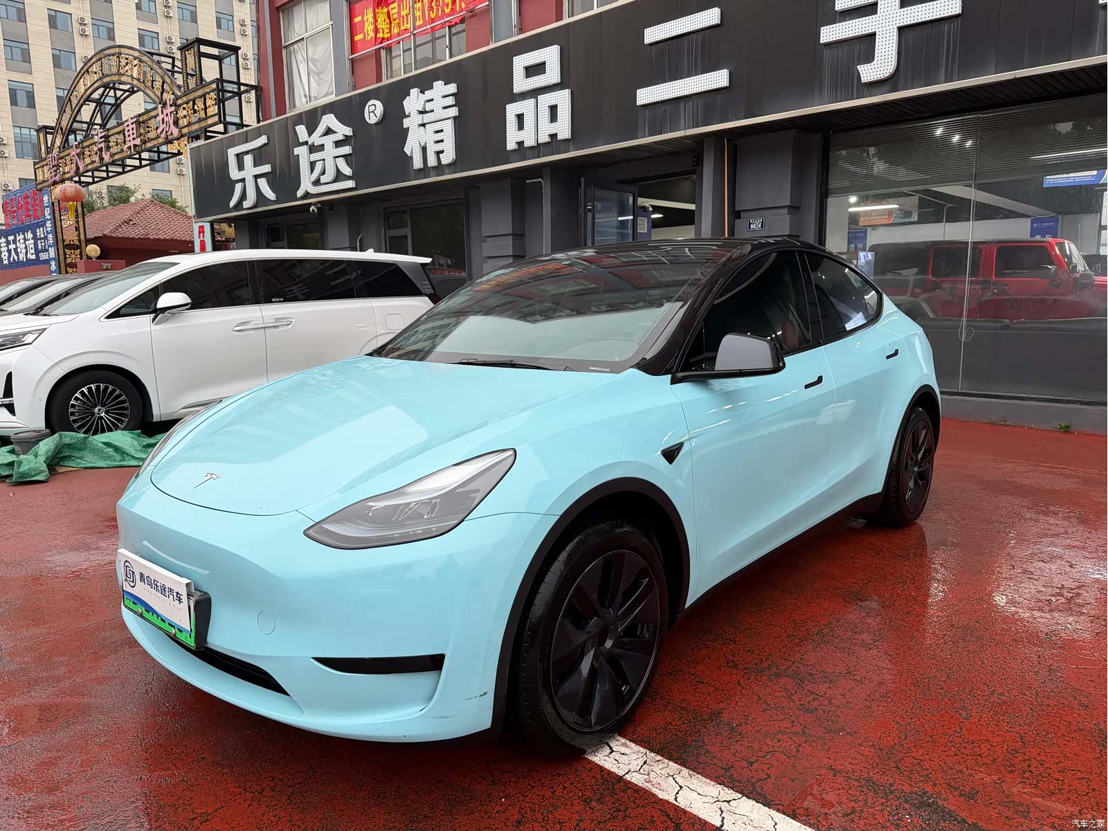 Tesla Model Y, 2025 2