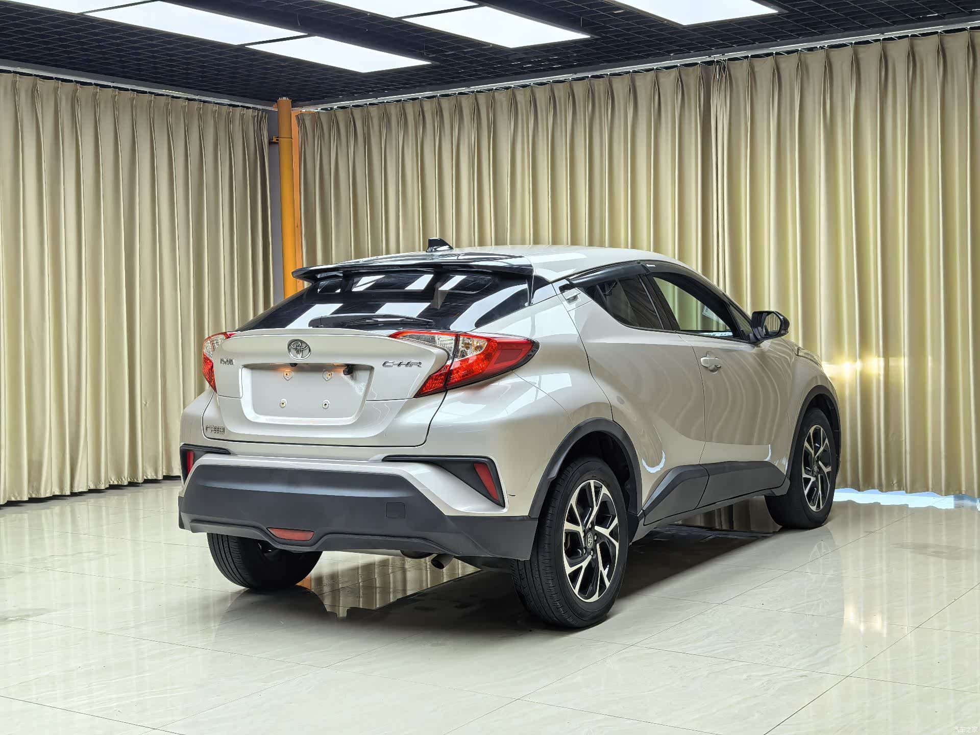 Toyota C-HR, 2021 22