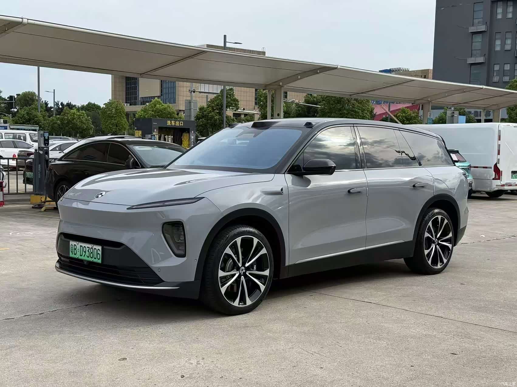 NIO ES8, 2023 1