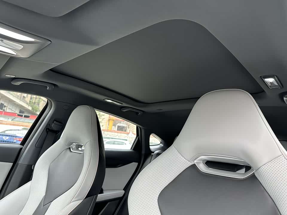 Changan UNI-V Smart iDD