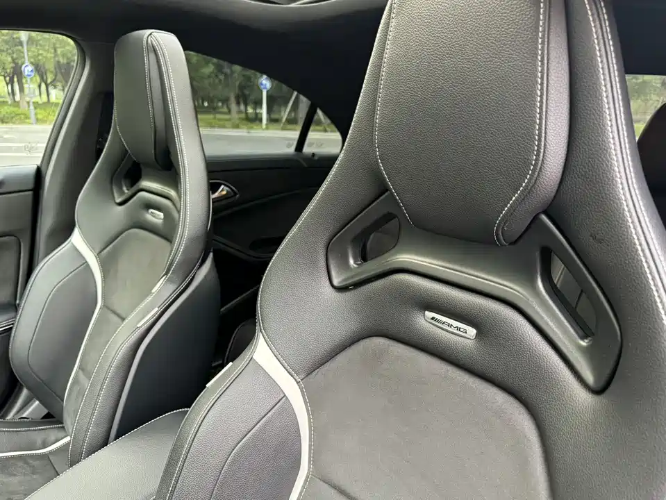 Mercedes-Benz CLA AMG