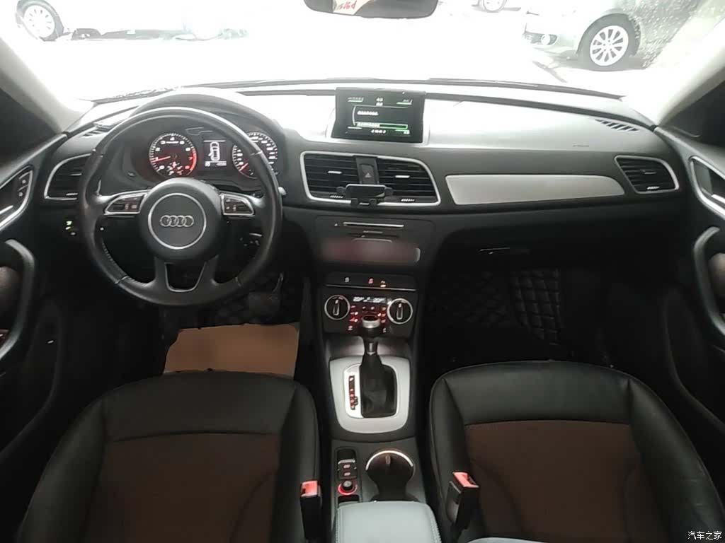 Audi Q3, 2017 10
