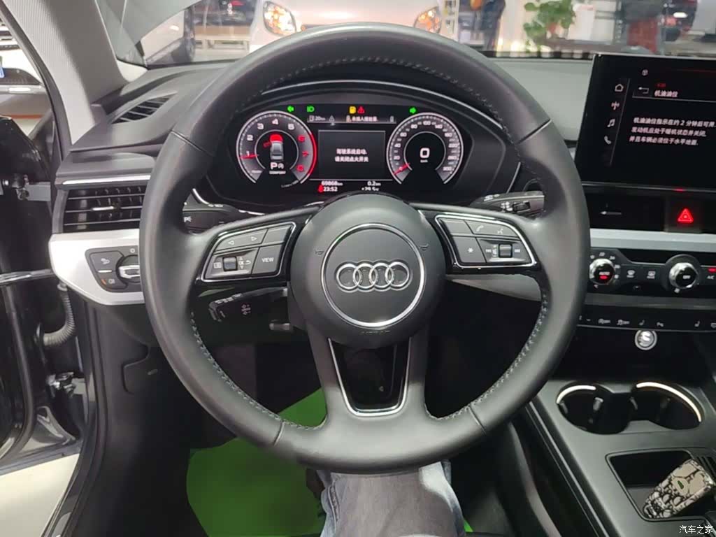 Audi A4L, 2021 11