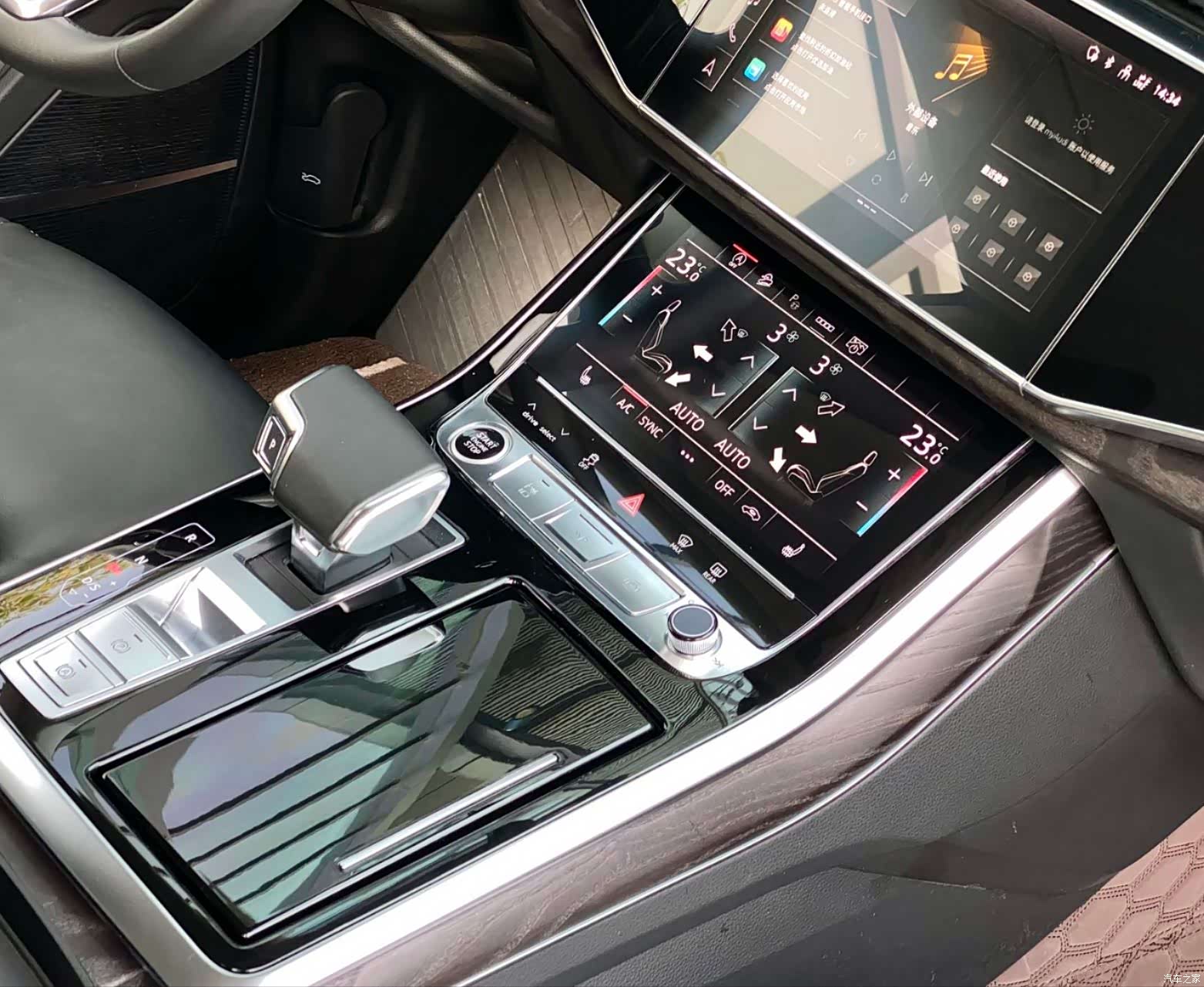 Audi Q8, 2021 9