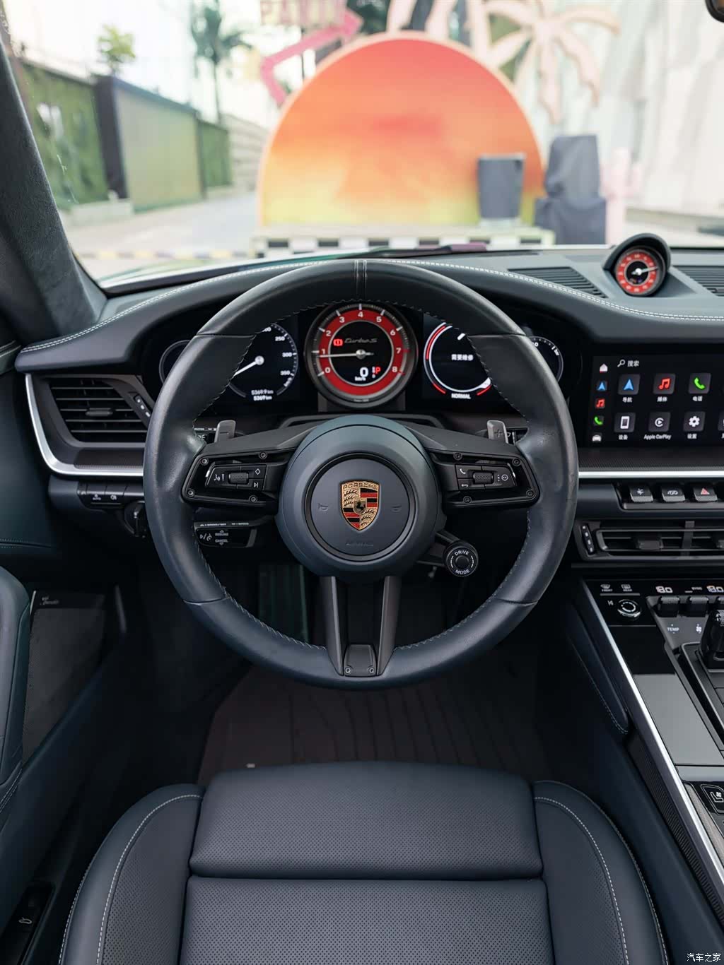 Porsche 911, 2023 12