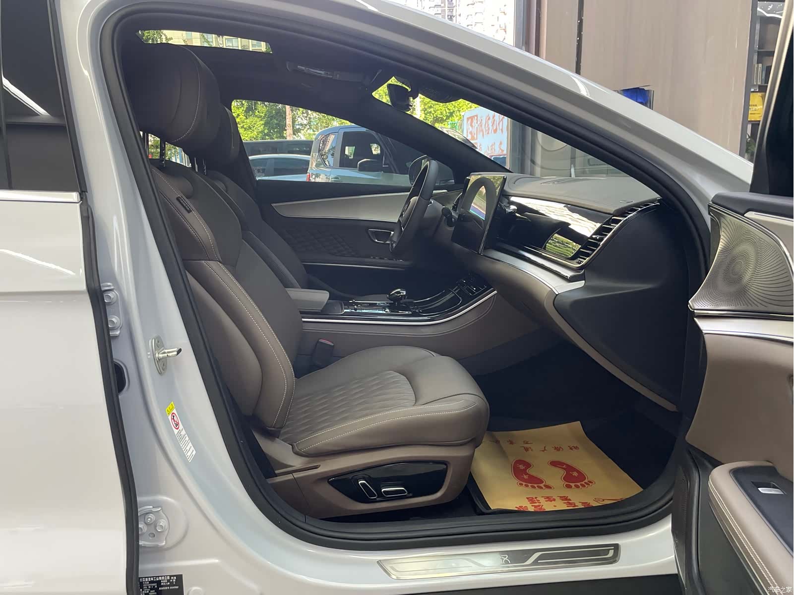 BYD Han, 2024 12