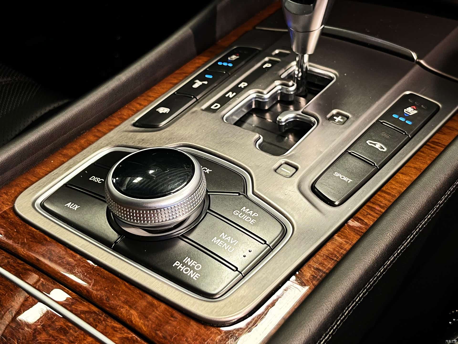 Hyundai 3.8, 2013 17