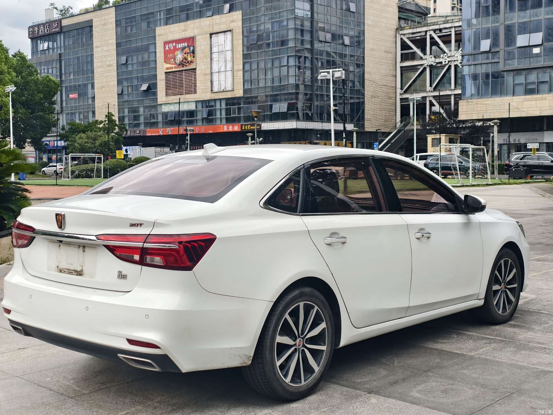 Roewe i6, 2017 7