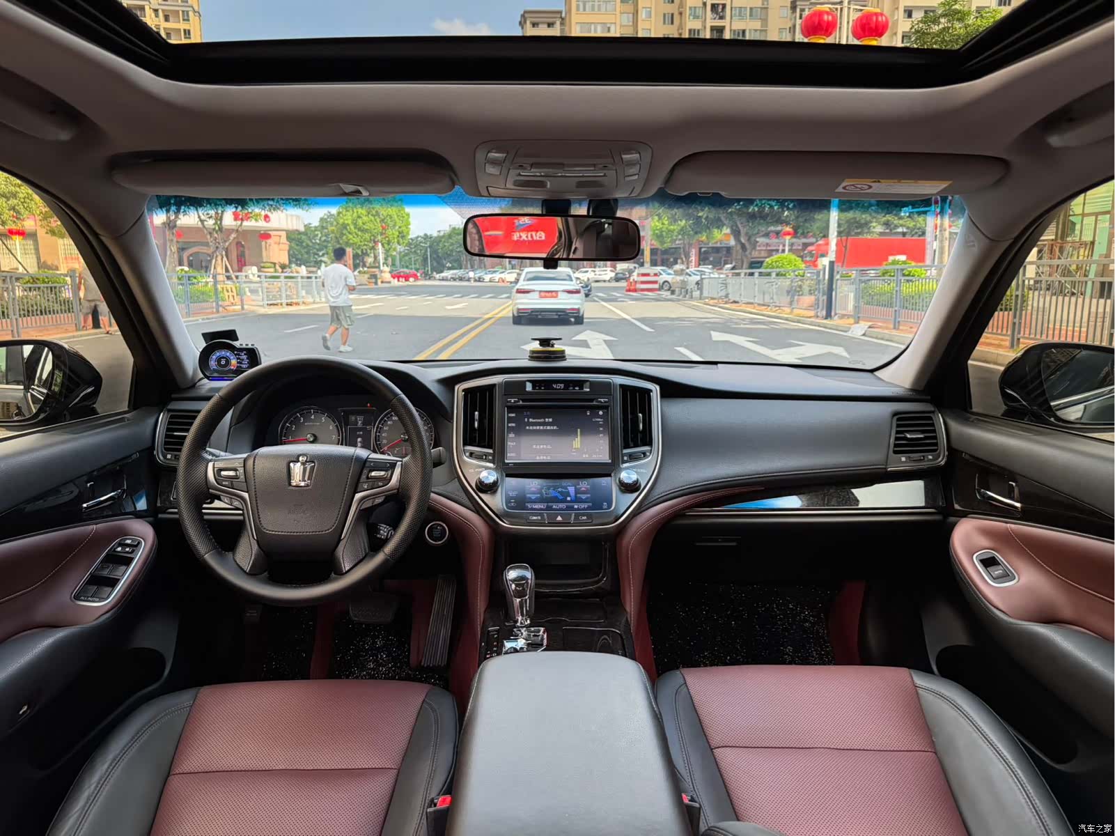 Toyota Crown, 2019 11