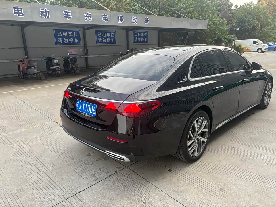 Mercedes-Benz E-class