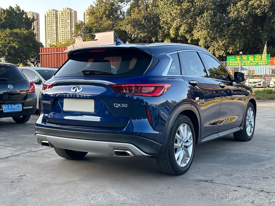 Infiniti QX50