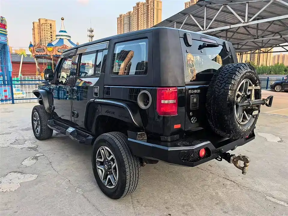 Beijing BJ40