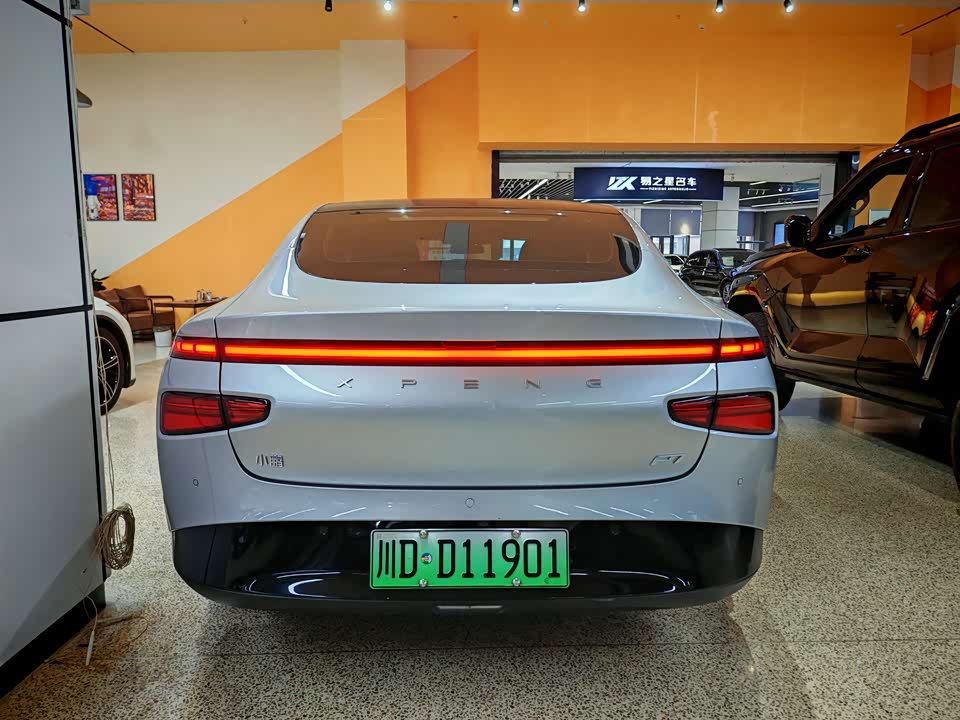 XPENG P7 XPENG P7