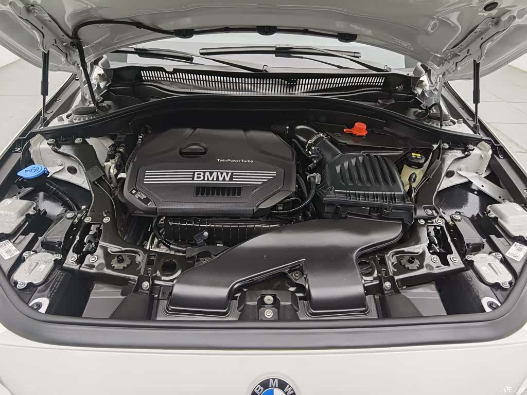 BMW 1 Series, 2022 6