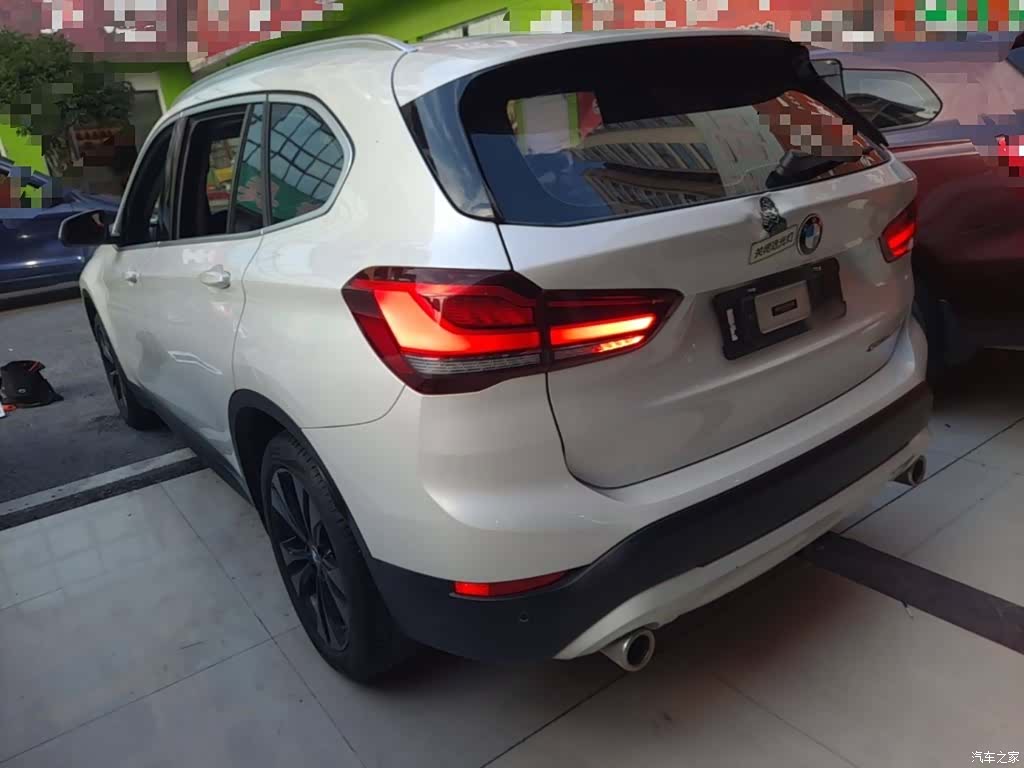 BMW X1, 2020 все фото
