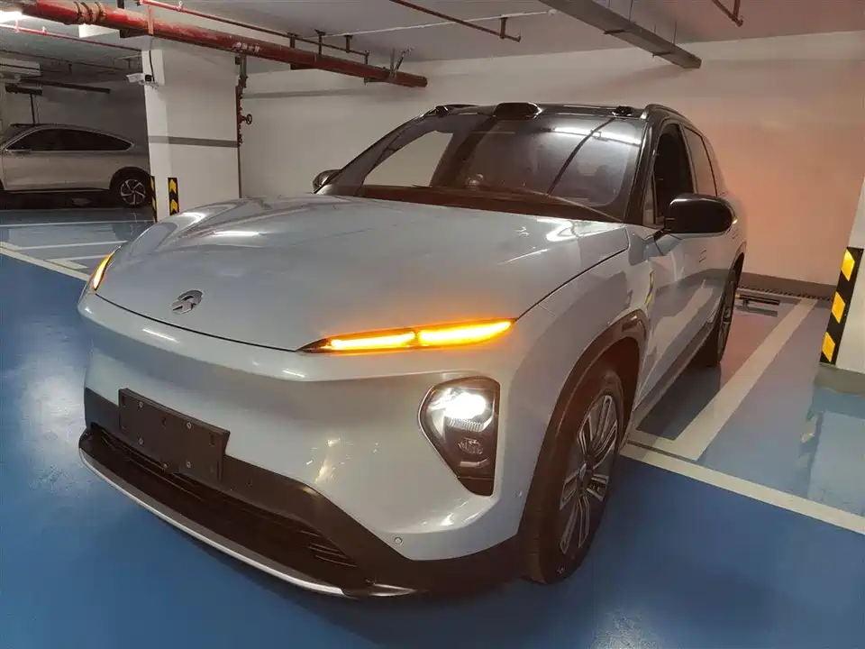 NIO ES7
