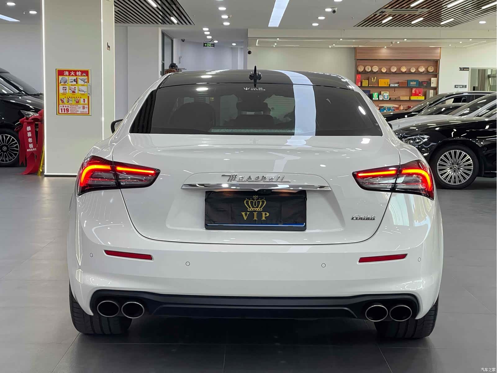 Maserati Ghibli, 2022 8
