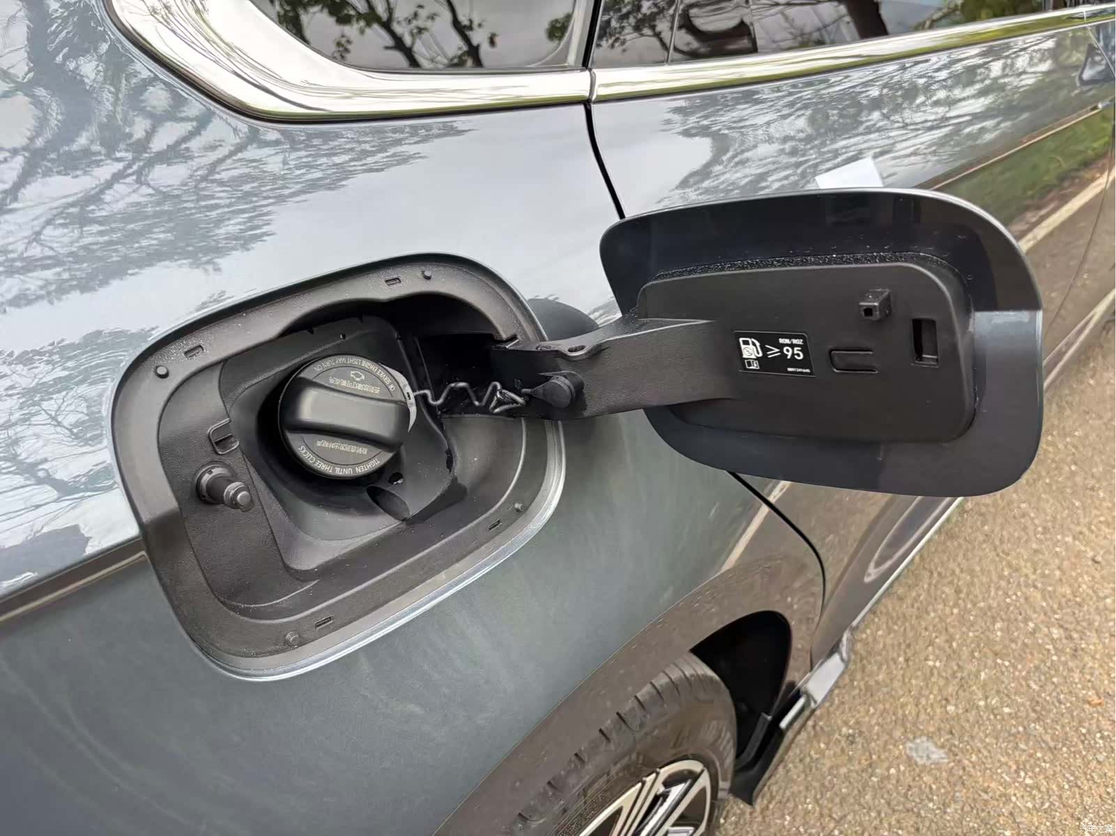 Geely Preface, 2025 23
