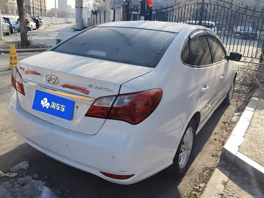 Hyundai Yuedong
