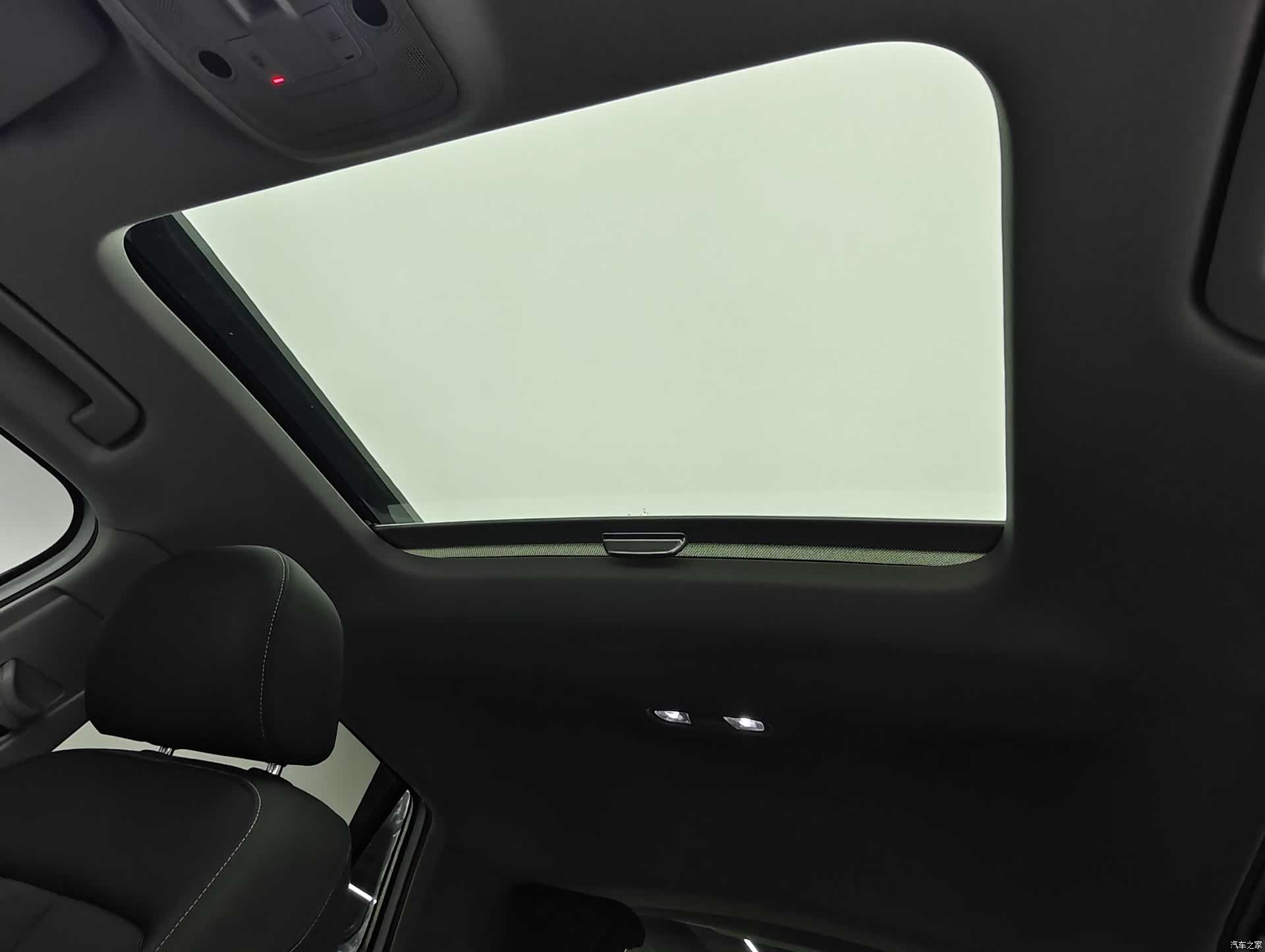 Audi Q2L, 2020 17