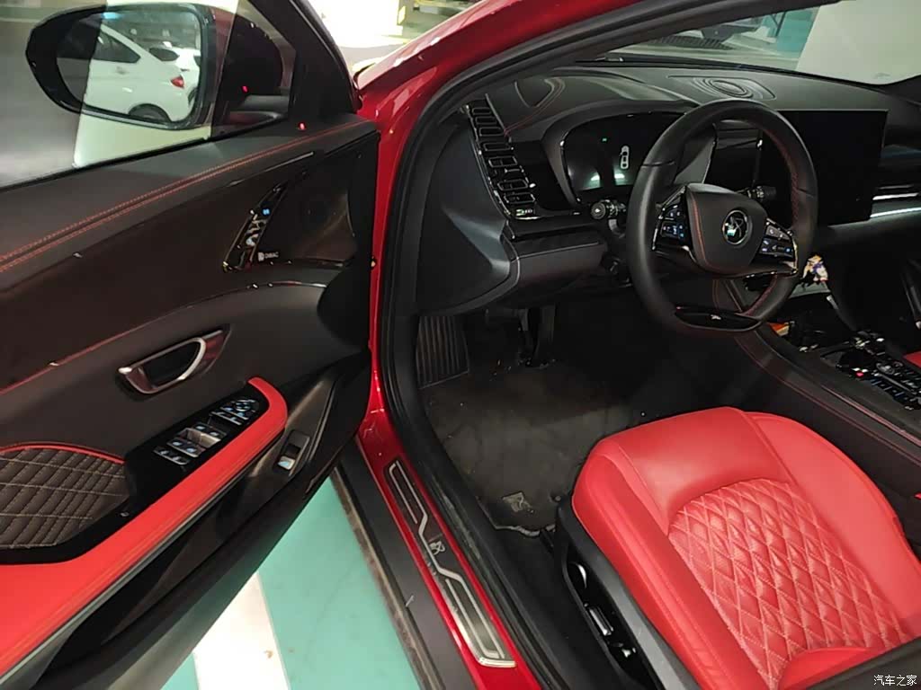 BYD Han, 2021 16