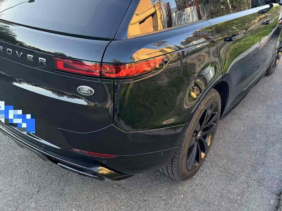 Land Rover Range Rover Sport Land Rover Range Rover Sport