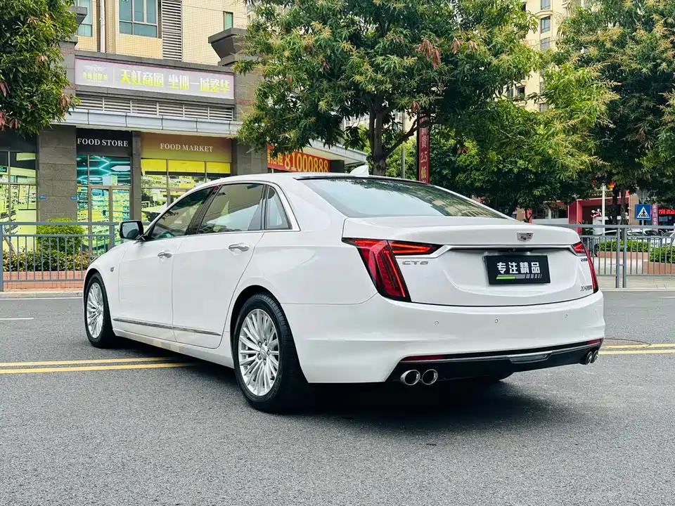 Cadillac CT6