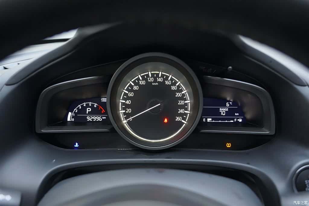 Mazda CX-4, 2020 6