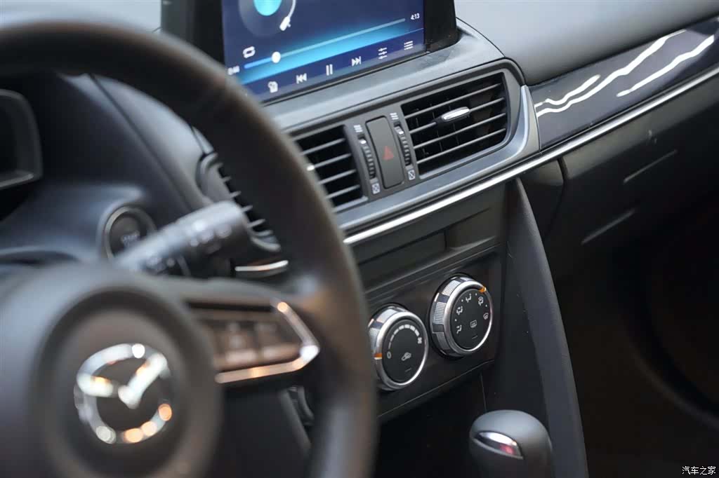 Mazda CX-4, 2020 13
