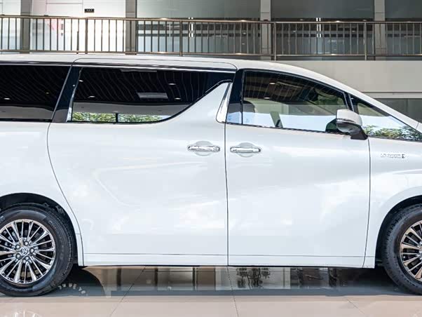 Toyota Wilfa