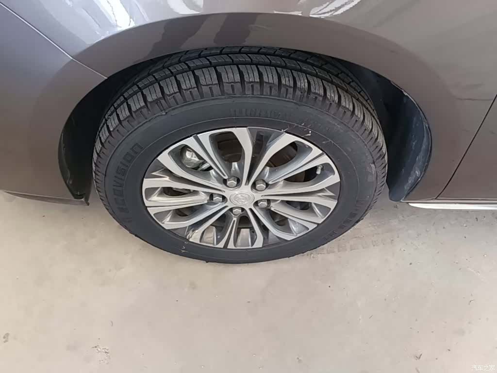 Buick GL8, 2024 25