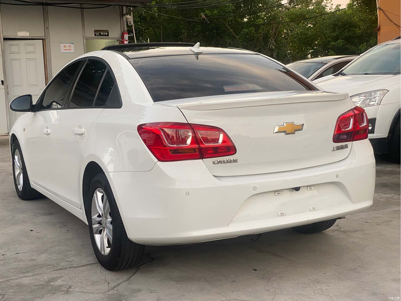 Chevrolet SE, 2015 15