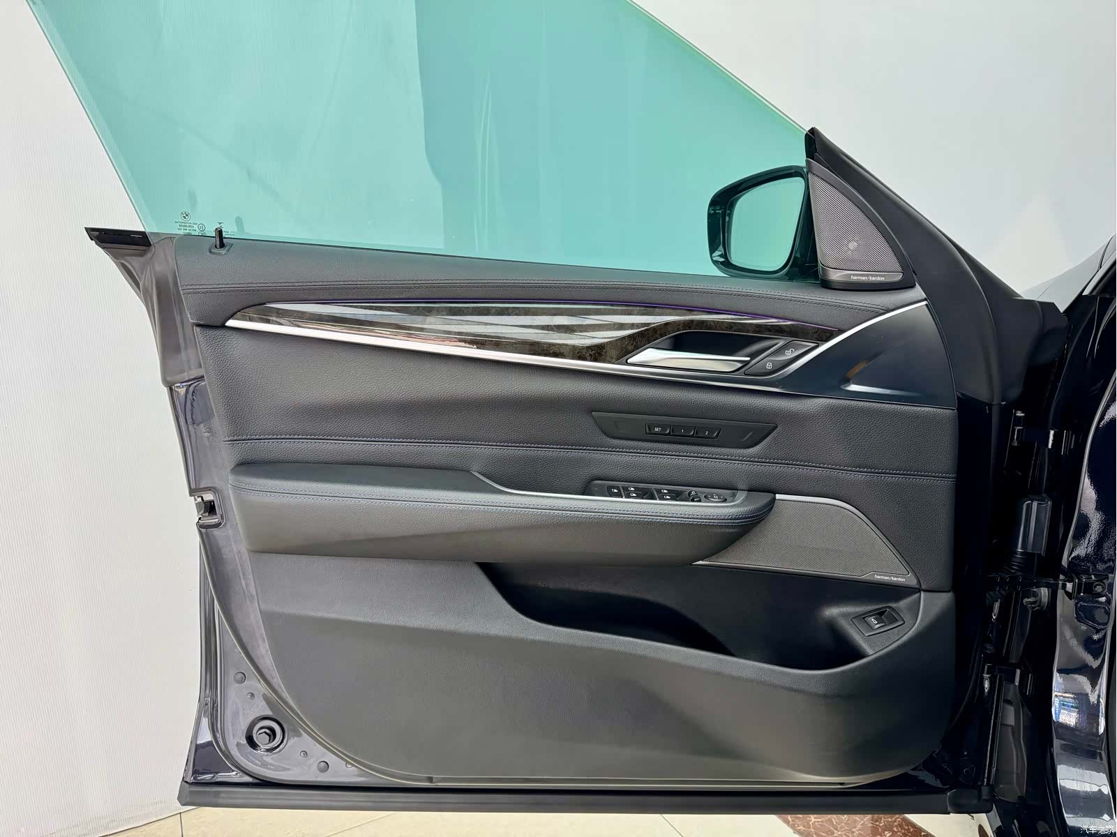 BMW 6 Series GT, 2018 8
