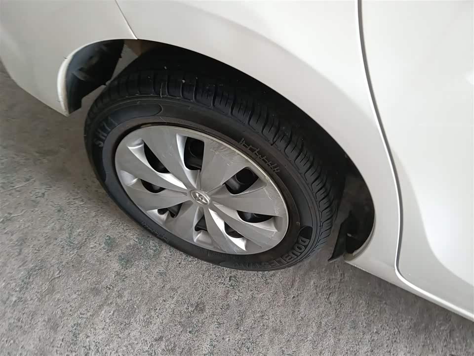 Toyota YARiS L Zhixuan