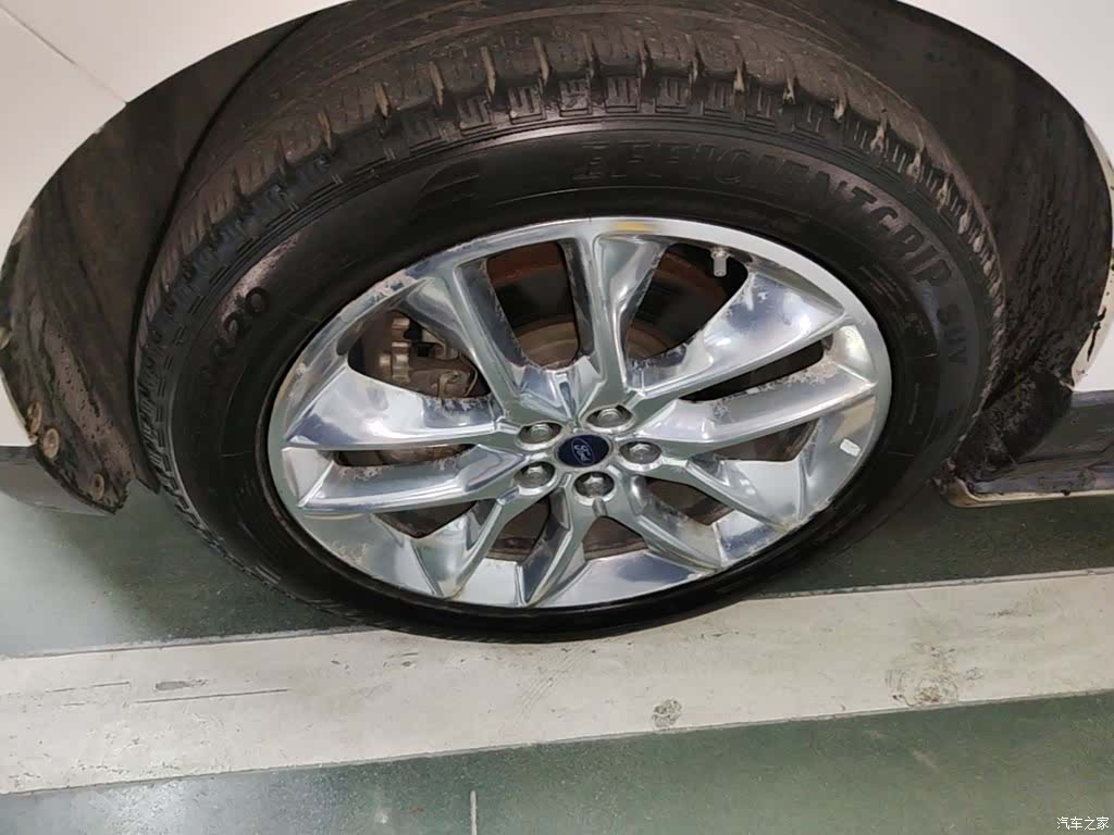 Ford Edge, 2016 23