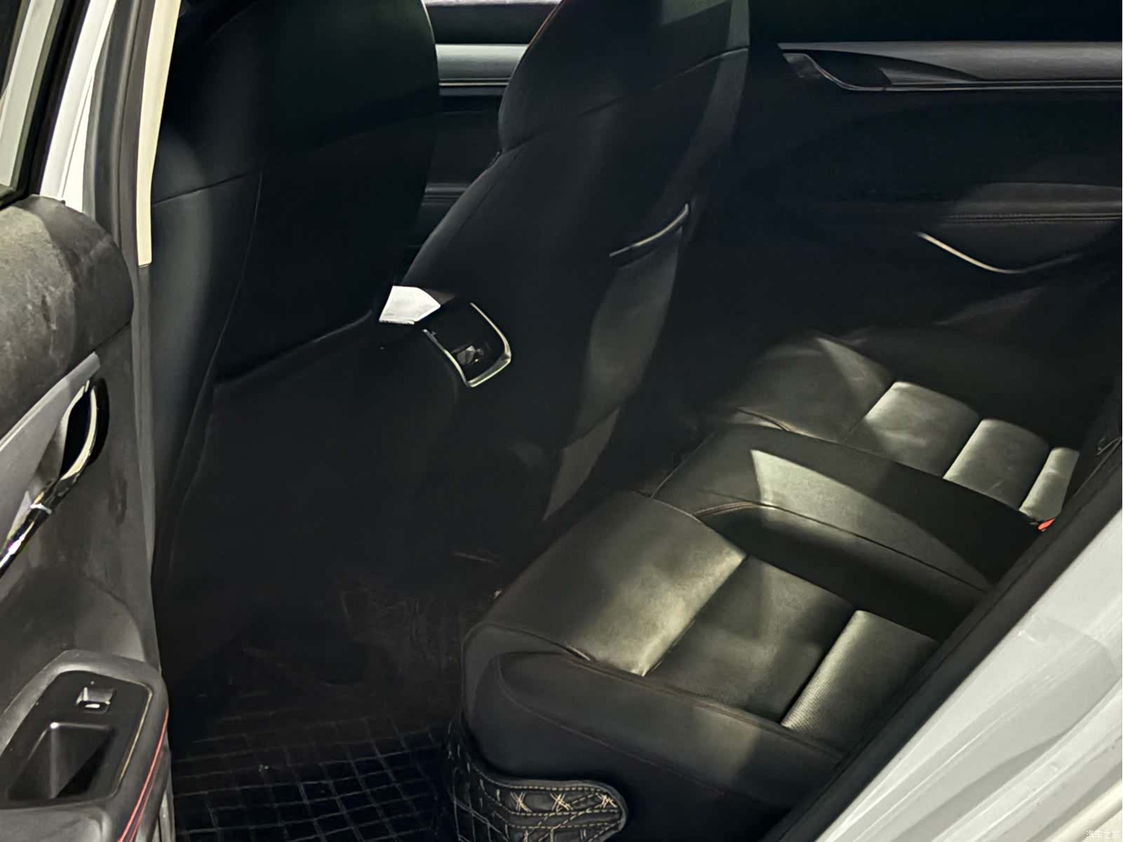 Geely Binray, 2020 7