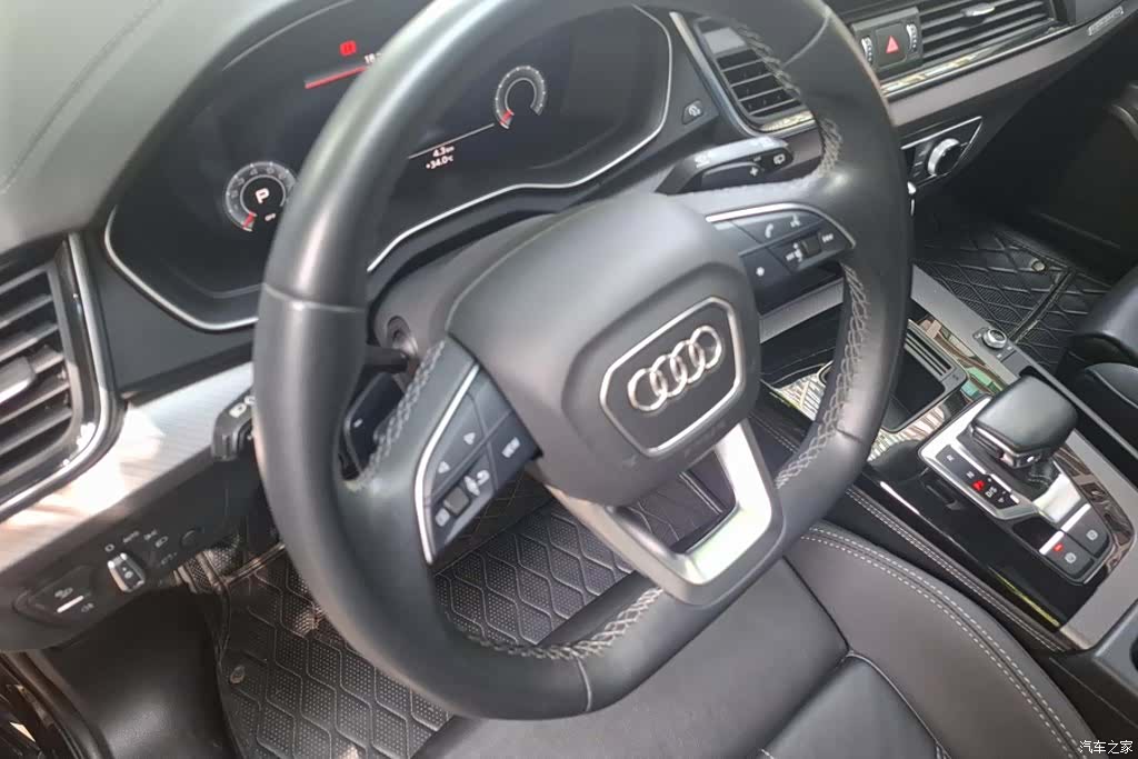 Audi Q5L, 2022 15