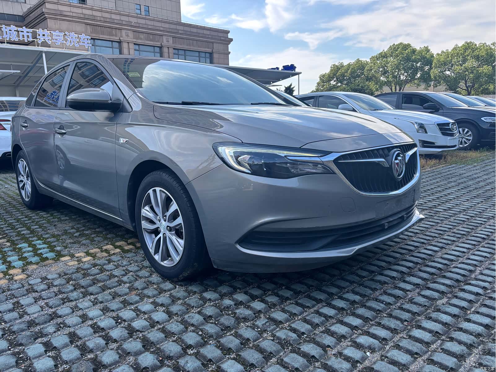 Buick VI, 2018 3