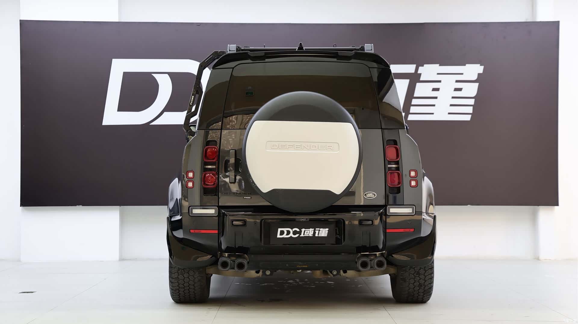 Land Rover Defender, 2022 все фото
