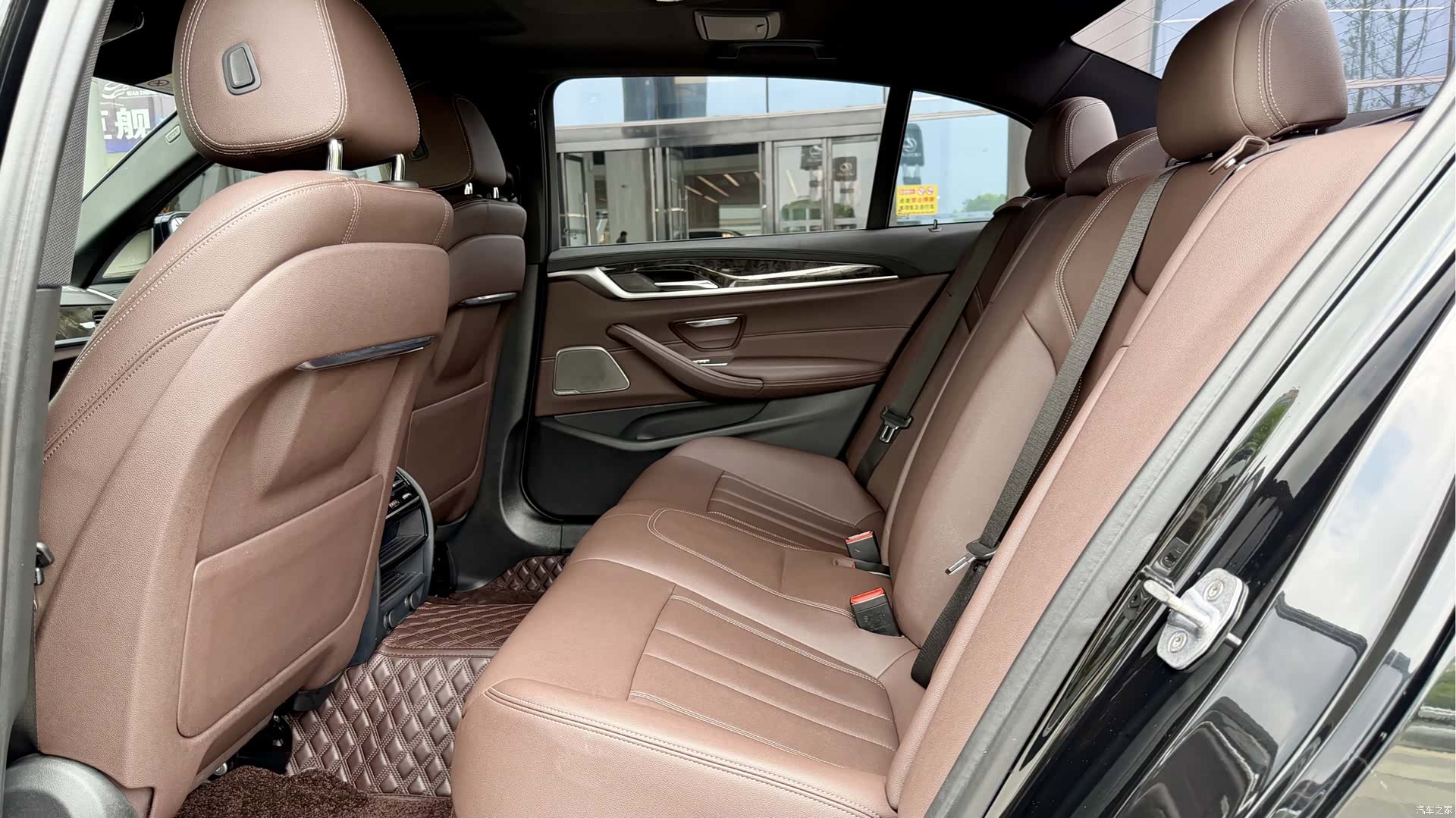 BMW 5 Series, 2019 14