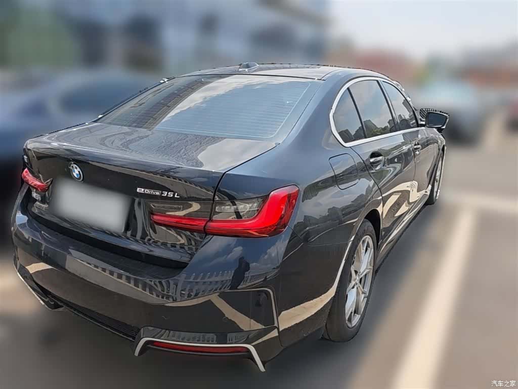 BMW i3, 2025 12