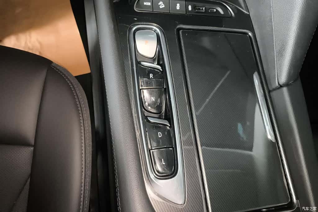 Buick Enclave, 2020 16