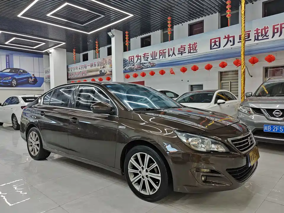 Peugeot 408