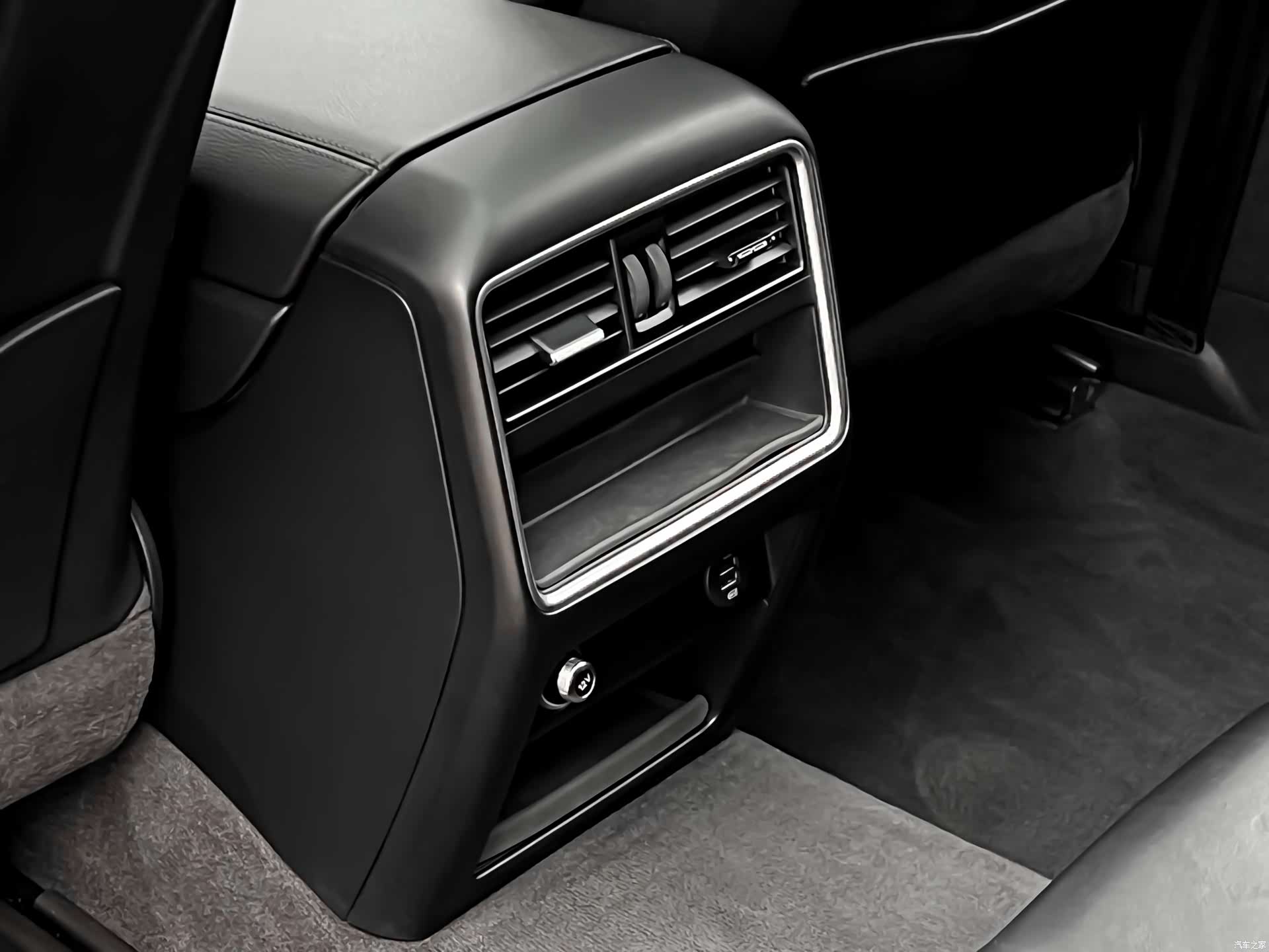 Porsche Cayenne, 2018 16