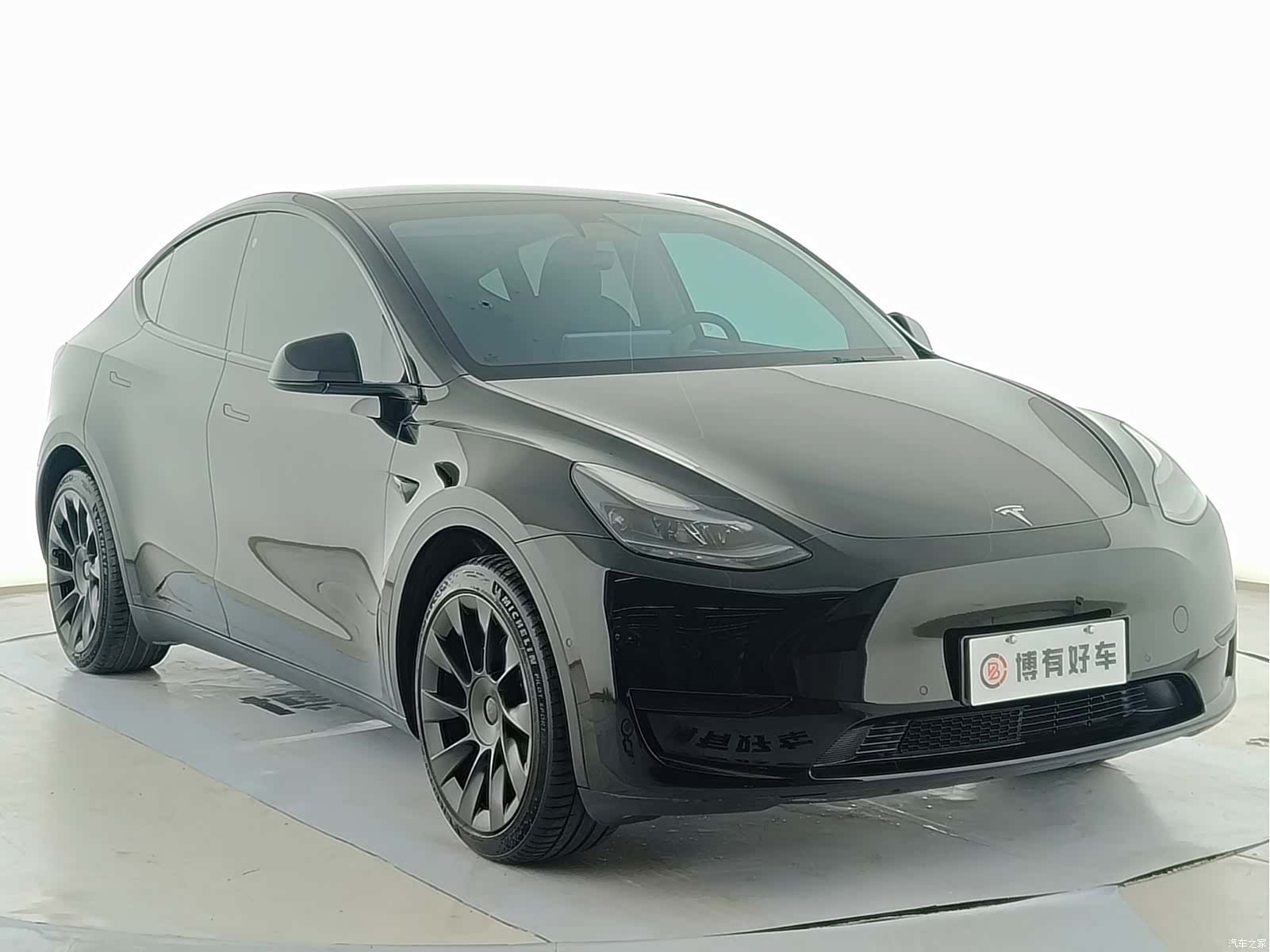 Tesla Model Y, 2023 3